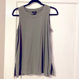 J Jill slit side olive sleeveless top
